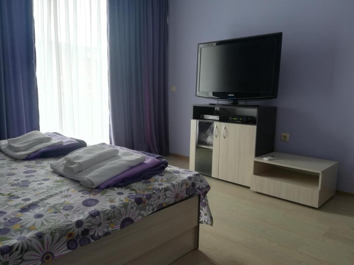 Apartments Victoria Кранево Екстериор снимка