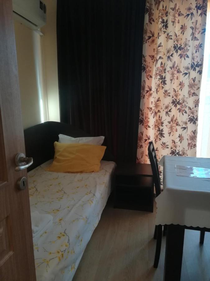 Apartments Victoria Кранево Екстериор снимка