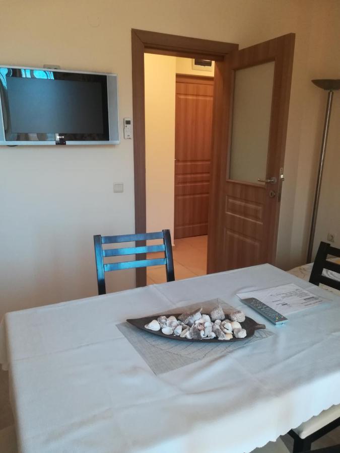Apartments Victoria Кранево Екстериор снимка