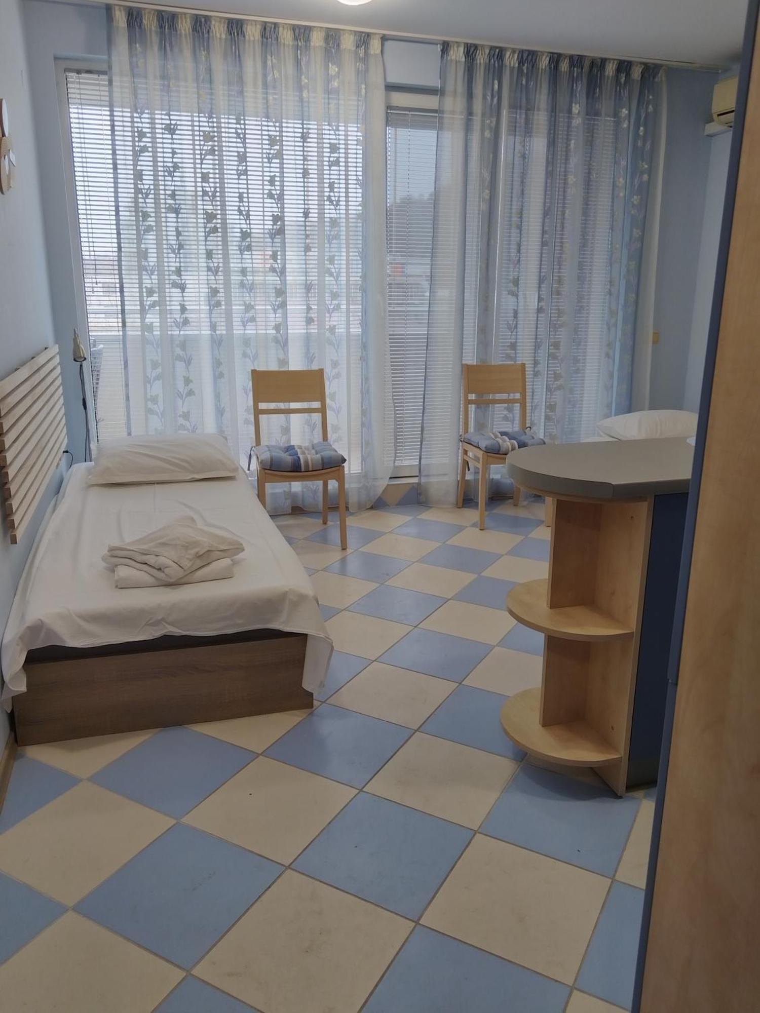 Apartments Victoria Кранево Екстериор снимка